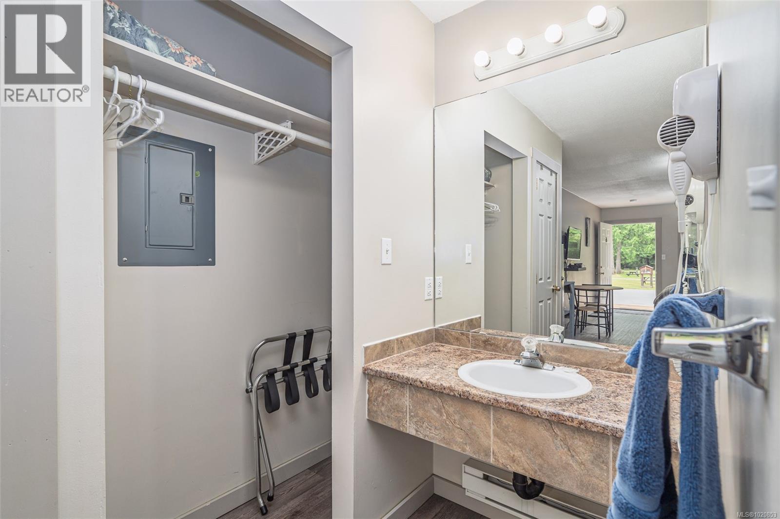 1546 Sayward Rd, Sayward, British Columbia  V0P 1R0 - Photo 88 - 1020853