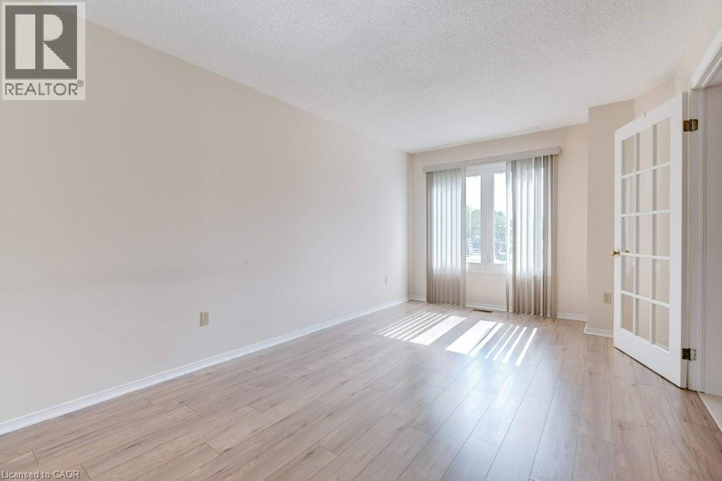 5255 Tagish Court, Mississauga, Ontario  L5R 2N6 - Photo 10 - 40789813