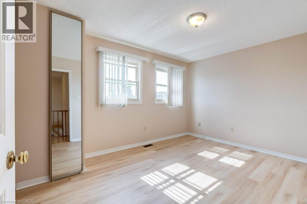 5255 Tagish Court, Mississauga, Ontario  L5R 2N6 - Photo 23 - 40789813