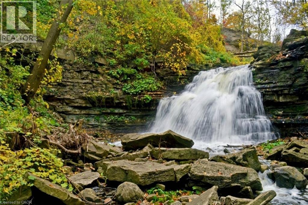 152 Ridge Road W, Grimsby, Ontario  L3M 4E7 - Photo 45 - 40789767