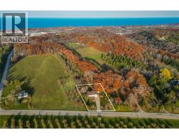 152 RIDGE Road W Grimsby Escarpment (055)