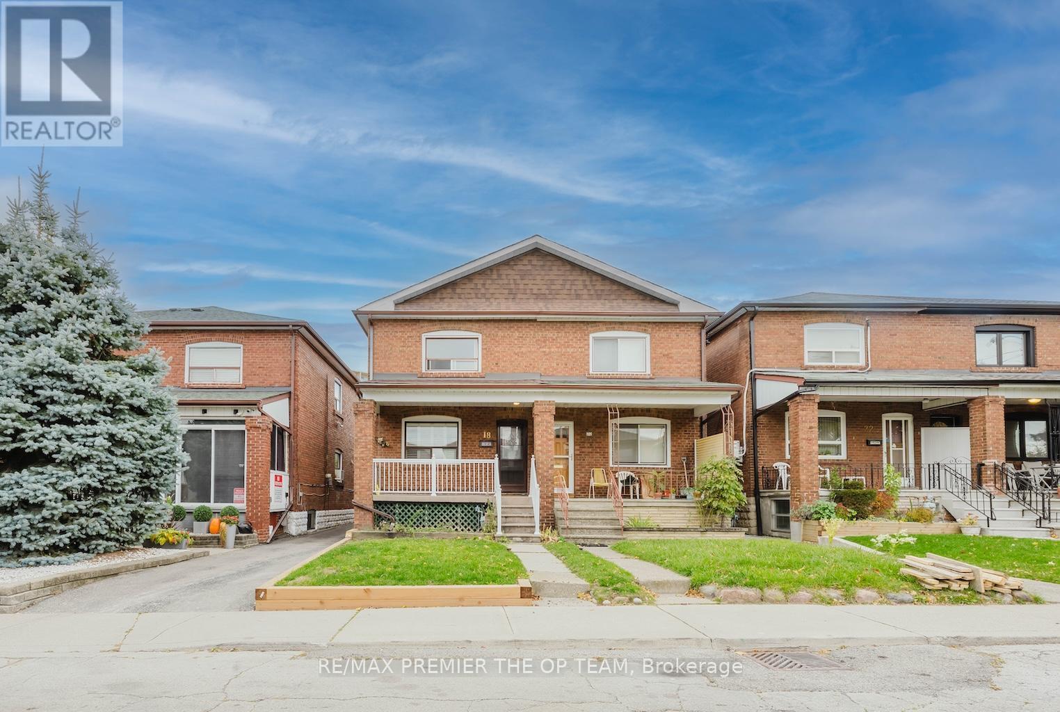 18 Greyton Crescent, Toronto, Ontario  M6E 2G2 - Photo 2 - C12566488