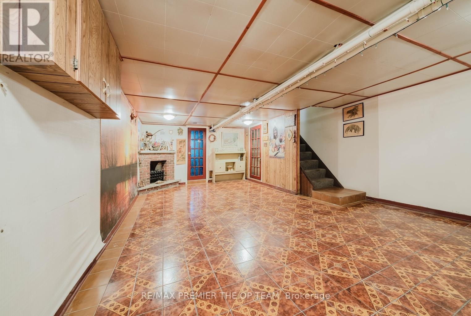 18 Greyton Crescent, Toronto, Ontario  M6E 2G2 - Photo 25 - C12566488