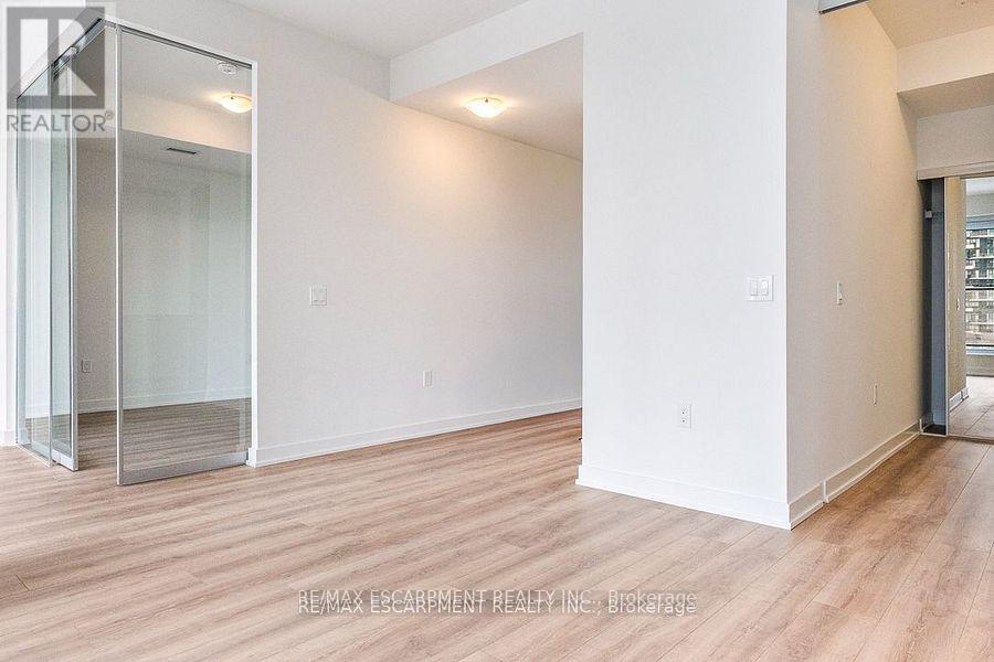 715 - 1 Quarrington Lane, Toronto, Ontario  M3C 0S4 - Photo 5 - C12566522