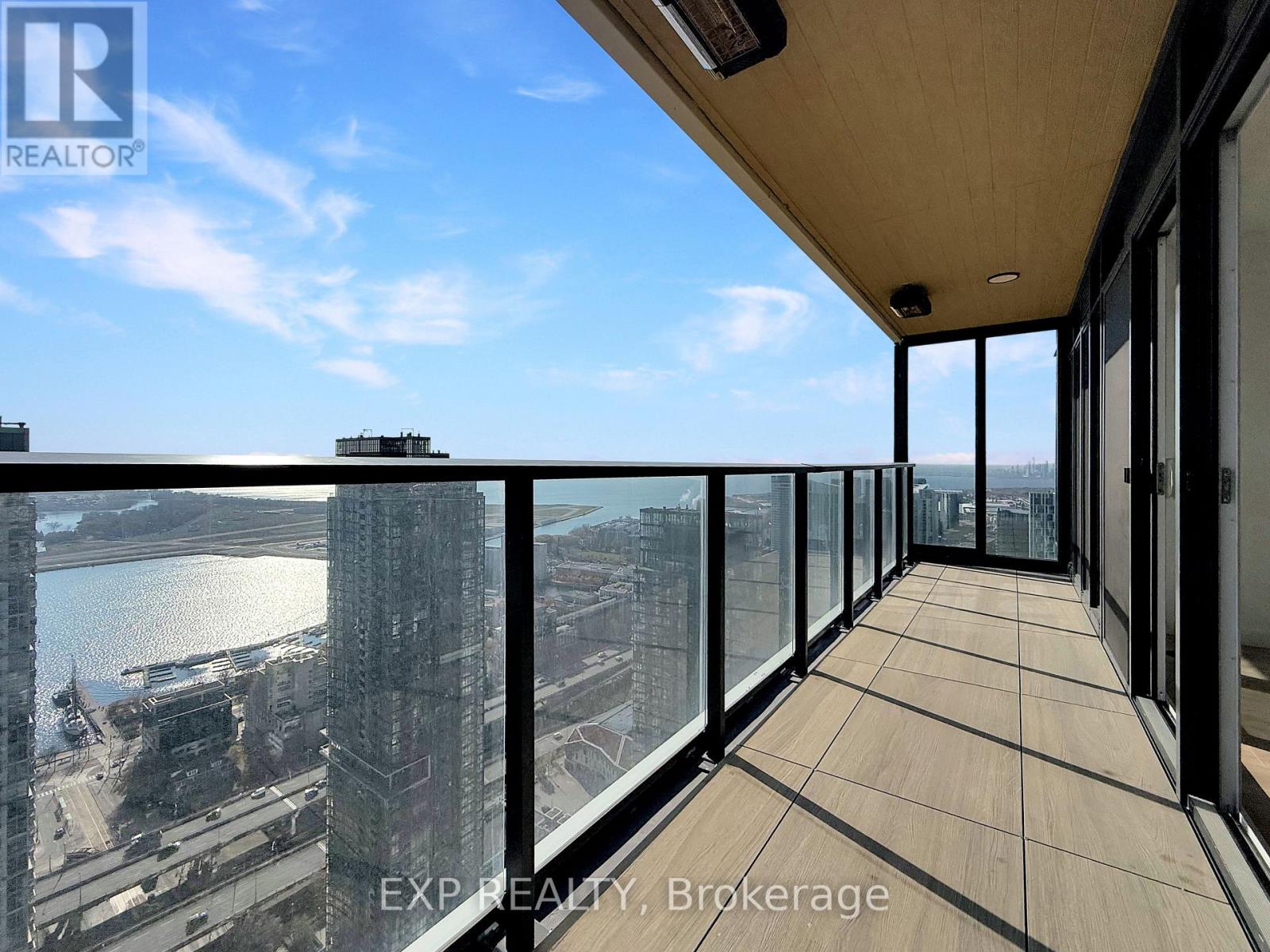 5211 - 3 Concord Cityplace Way, Toronto, Ontario  M5V 0X4 - Photo 13 - C12566634