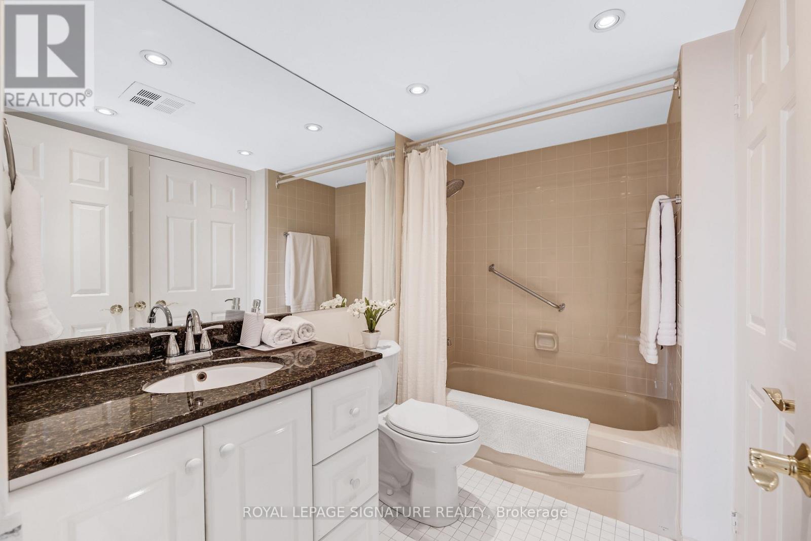 2110 - 131 Beecroft Road, Toronto, Ontario  M2N 6G9 - Photo 17 - C12566642