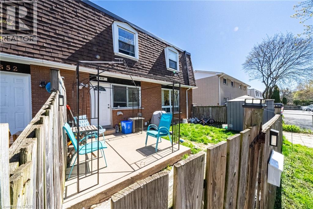 648-654 Francis Road, Burlington, Ontario  L7T 3X7 - Photo 5 - 40711807