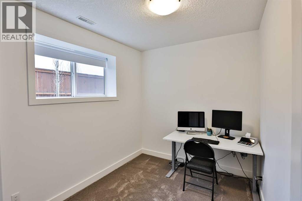 532 Silkstone Crescent W, Lethbridge, Alberta  T1J 4C1 - Photo 20 - A2271536