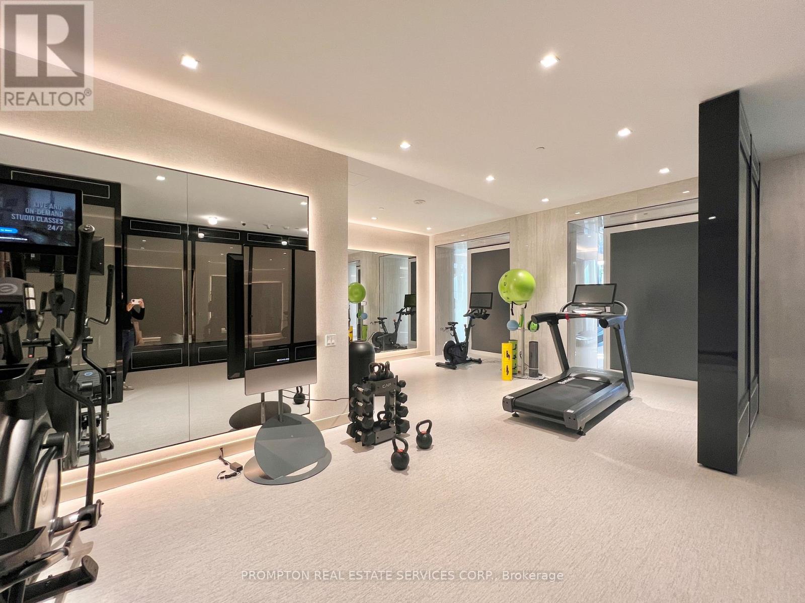 5215 - 8 Wellesley Street W, Toronto, Ontario  M4Y 0J5 - Photo 25 - C12544148