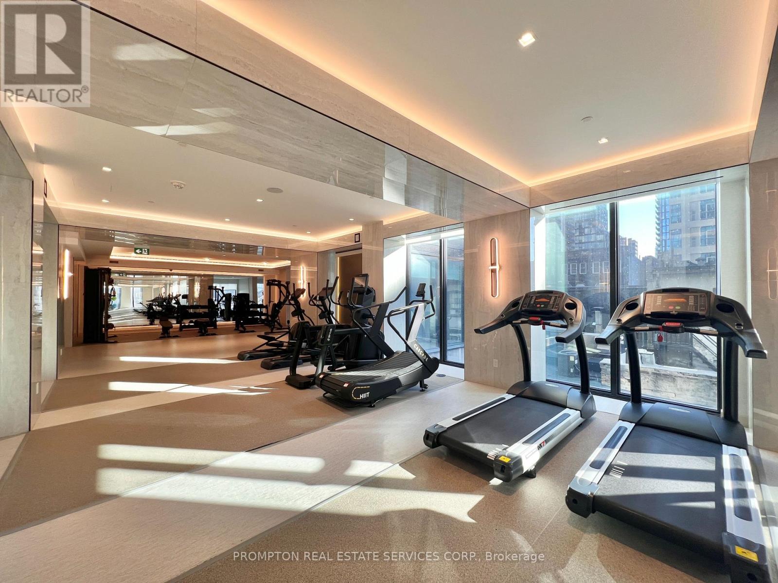 5215 - 8 Wellesley Street W, Toronto, Ontario  M4Y 0J5 - Photo 29 - C12544148