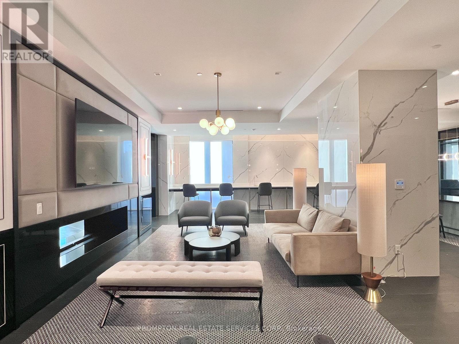 5215 - 8 Wellesley Street W, Toronto, Ontario  M4Y 0J5 - Photo 40 - C12544148