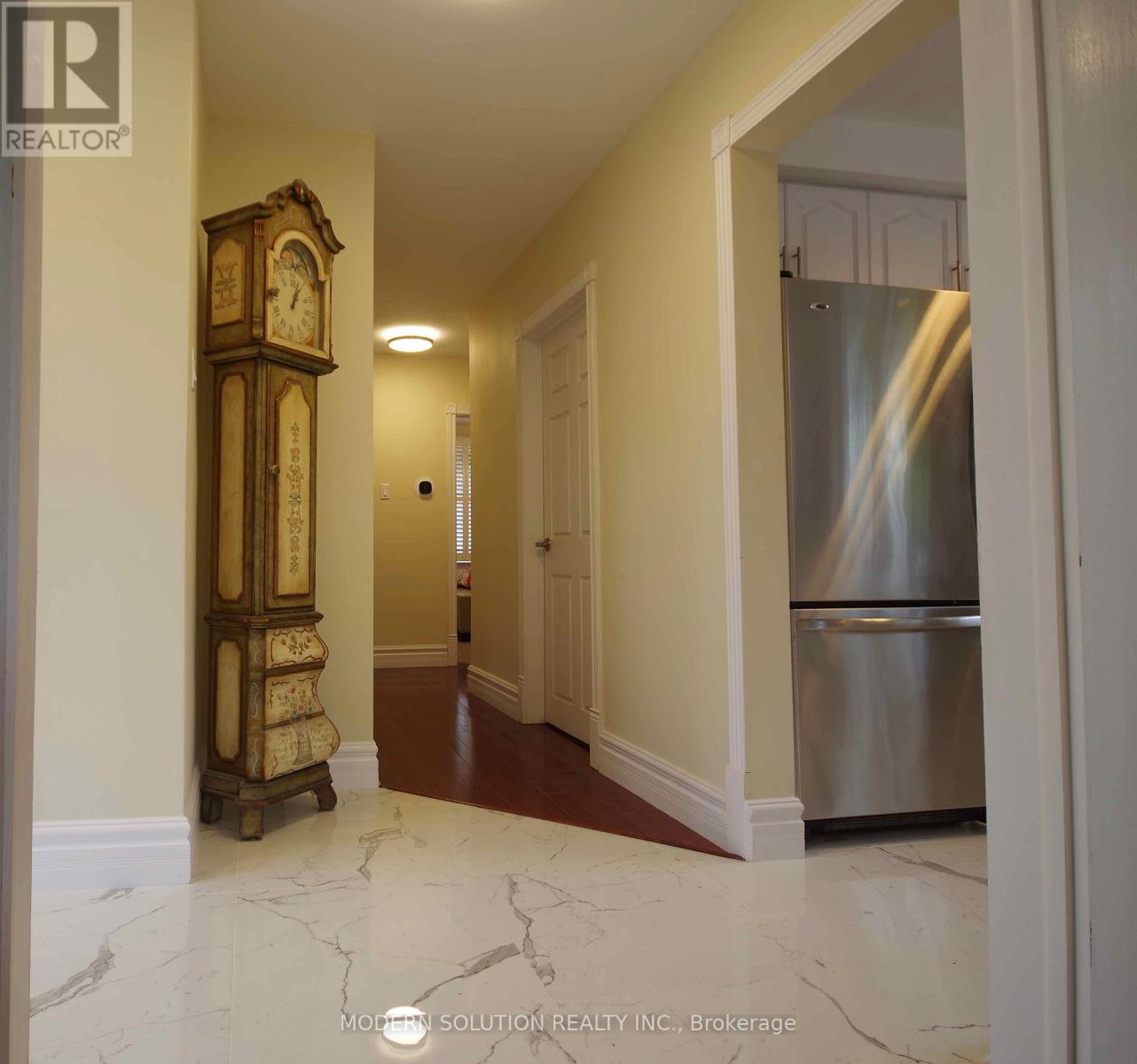 20 Gander Drive, Toronto, Ontario  M1G 2W1 - Photo 2 - E12566516