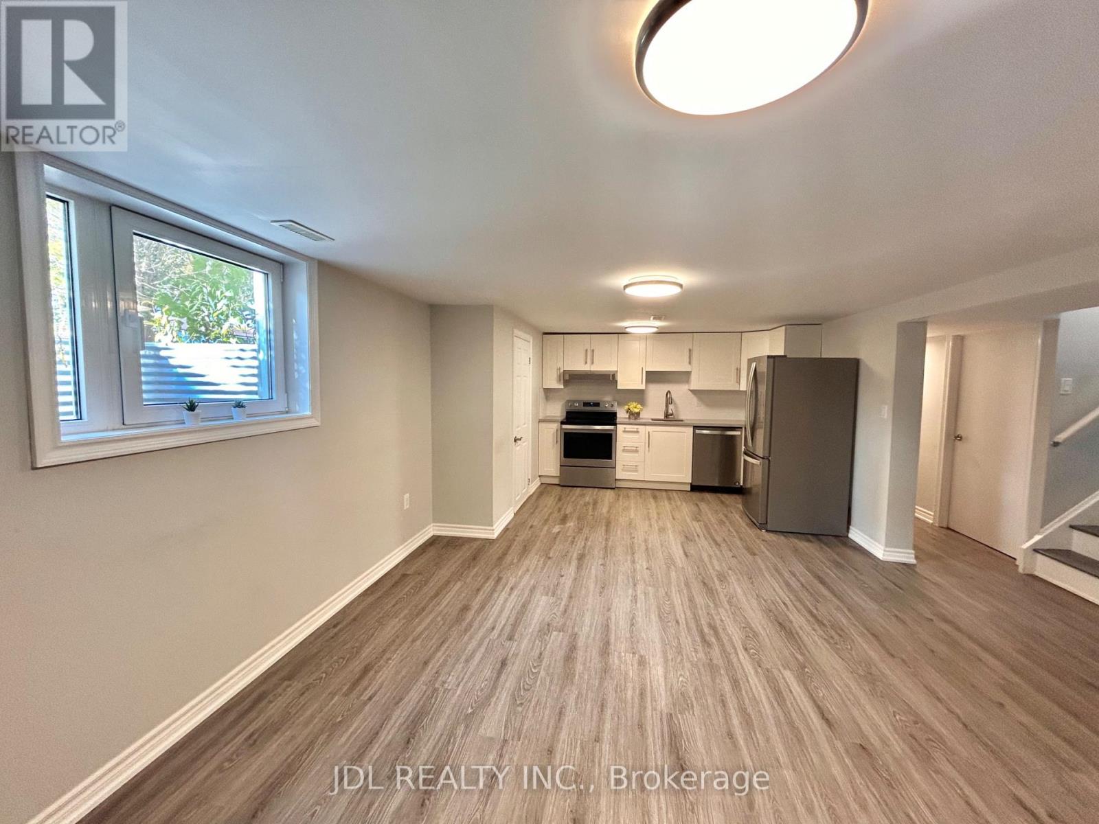 Basement - 439 Gibbons Street, Oshawa, Ontario  L1J 4Z3 - Photo 4 - E12566594