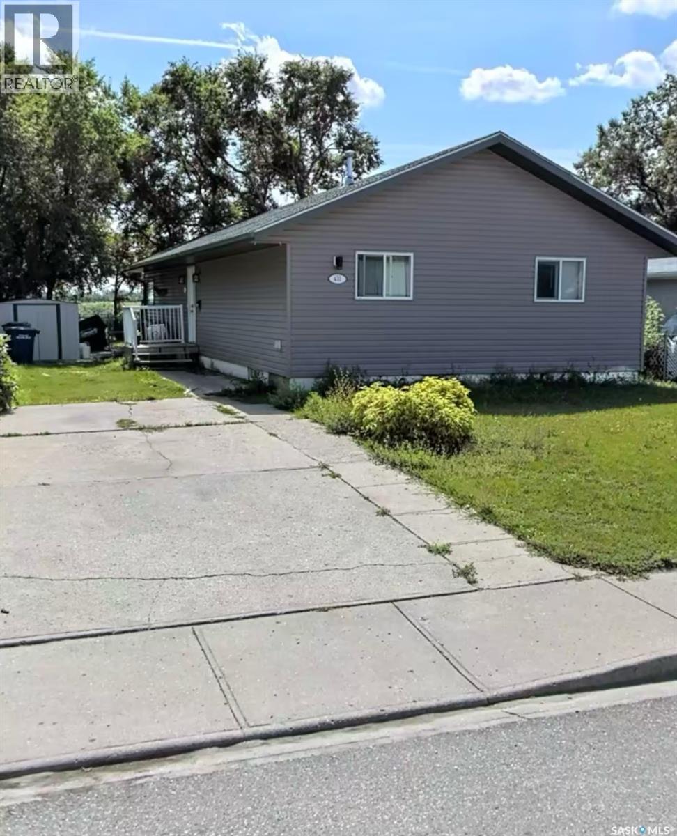 431 Vaughan Street W, Moose Jaw, Saskatchewan  S6H 5N1 - Photo 1 - SK024507