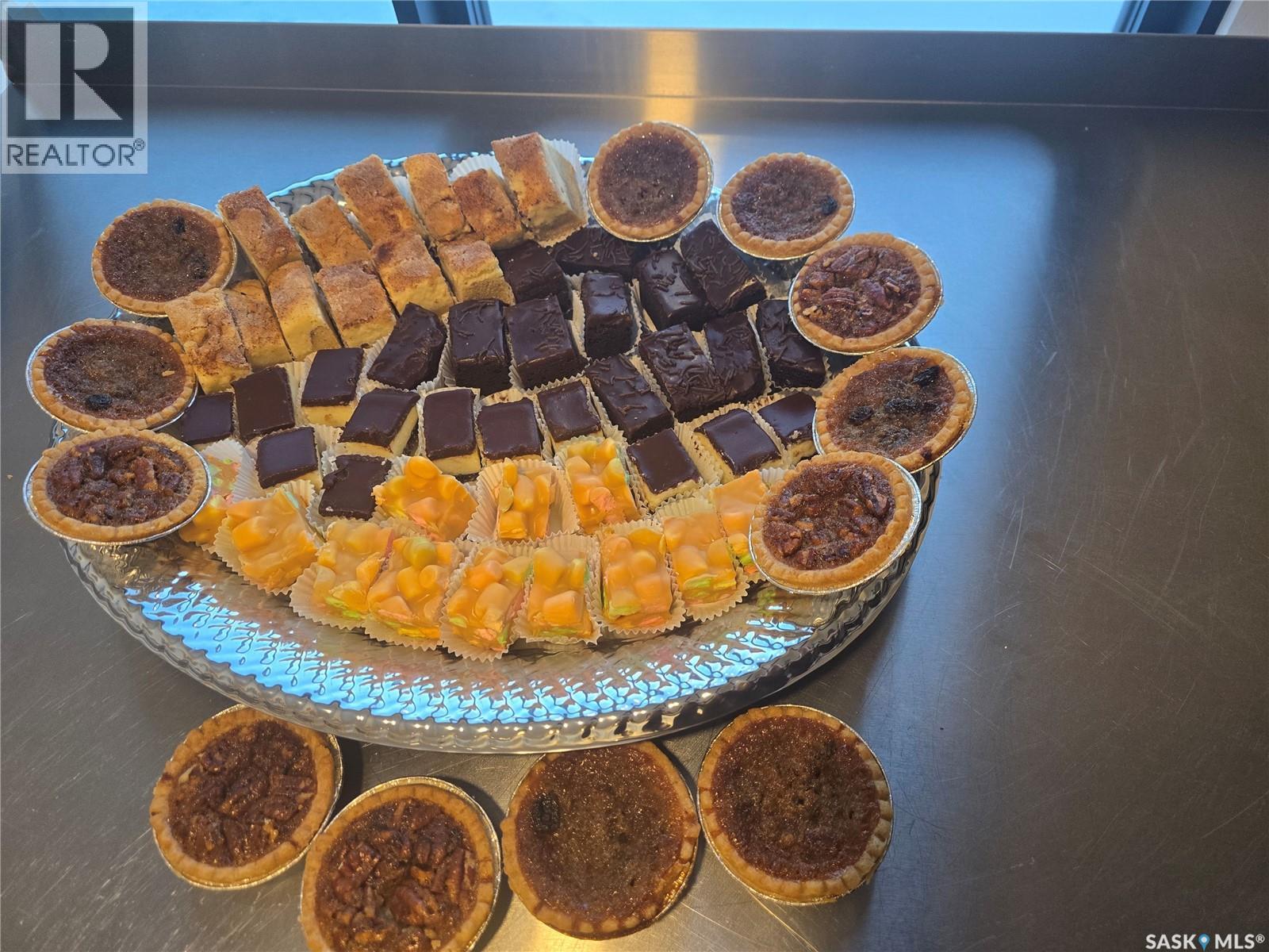 402 1st Avenue S, Martensville, Saskatchewan  S0K 0A2 - Photo 31 - SK024502