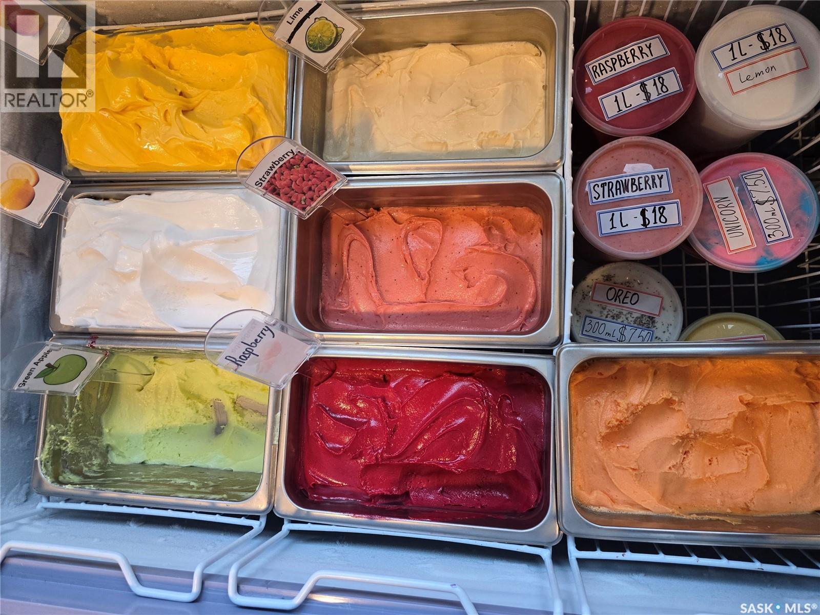 402 1st Avenue S, Martensville, Saskatchewan  S0K 0A2 - Photo 40 - SK024502