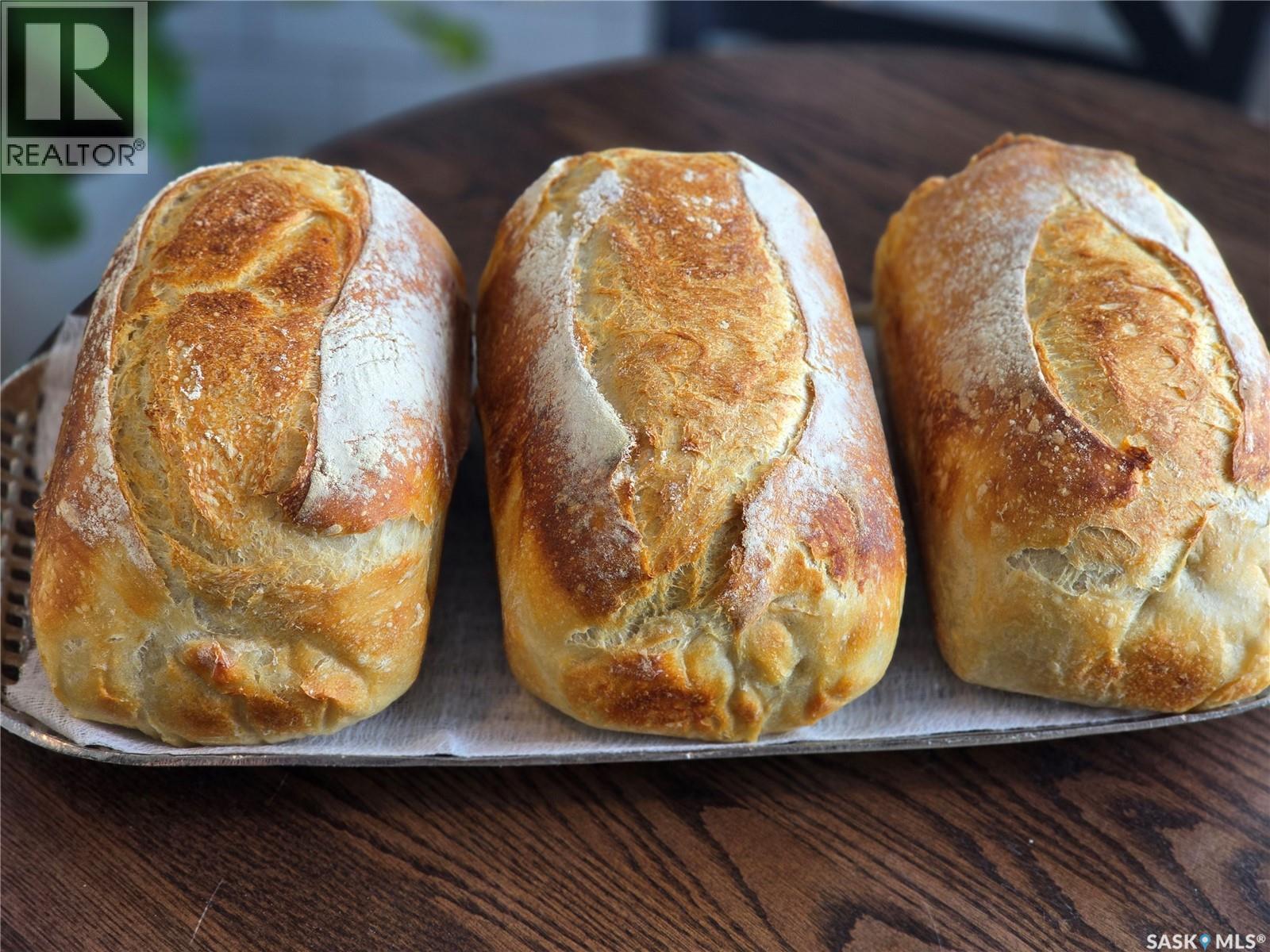 402 1st Avenue S, Martensville, Saskatchewan  S0K 0A2 - Photo 42 - SK024502