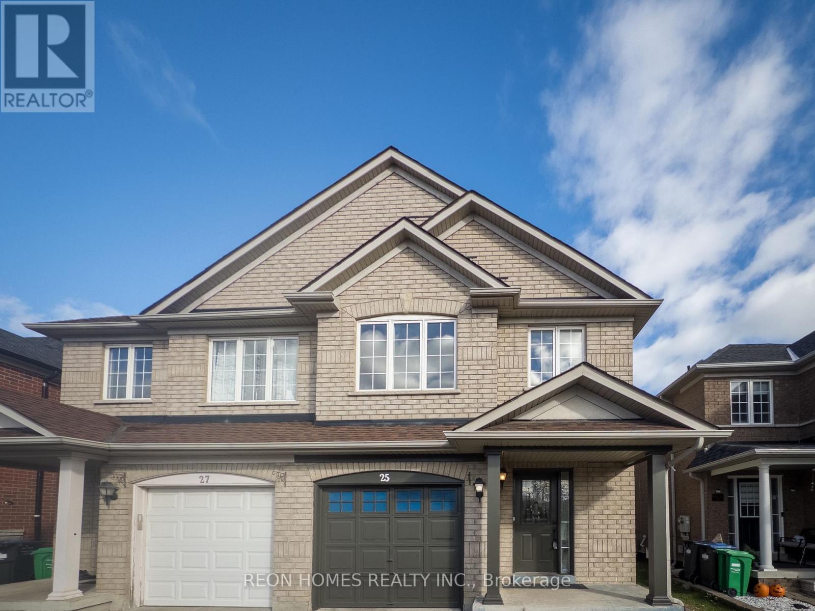 25 HOT SPRING ROAD, Brampton, Ontario