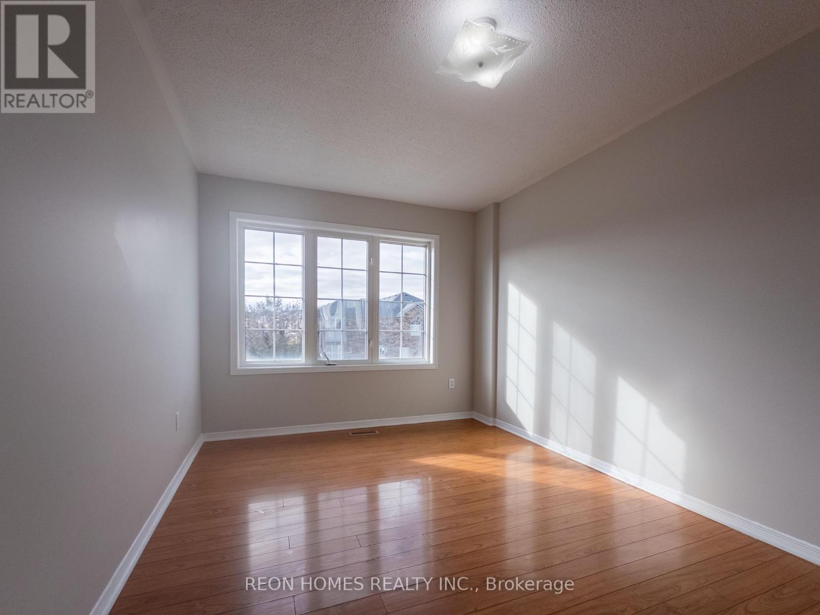 25 Hot Spring Road, Brampton, Ontario  L6R 3H9 - Photo 27 - W12563796