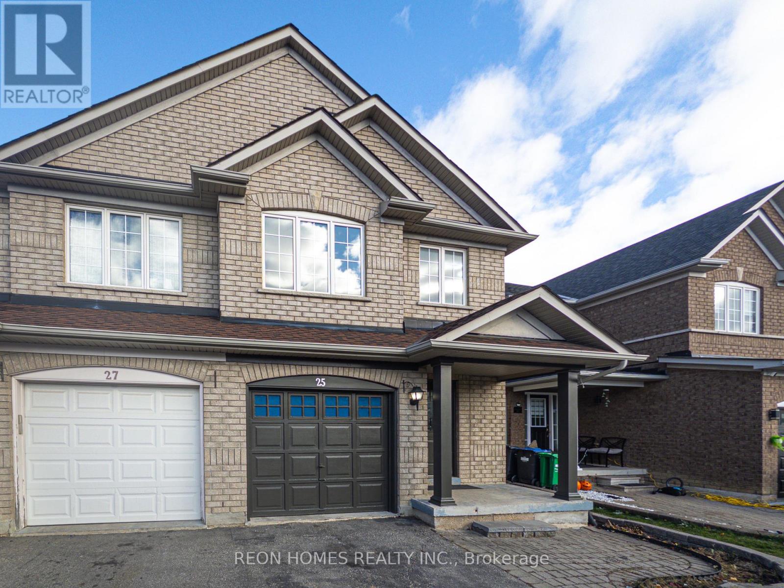 25 Hot Spring Road, Brampton, Ontario  L6R 3H9 - Photo 3 - W12563796