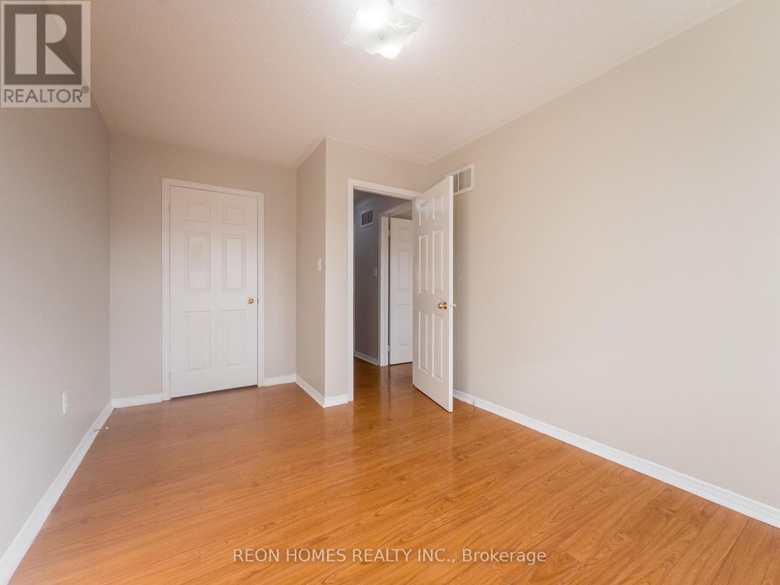 25 Hot Spring Road, Brampton, Ontario  L6R 3H9 - Photo 30 - W12563796