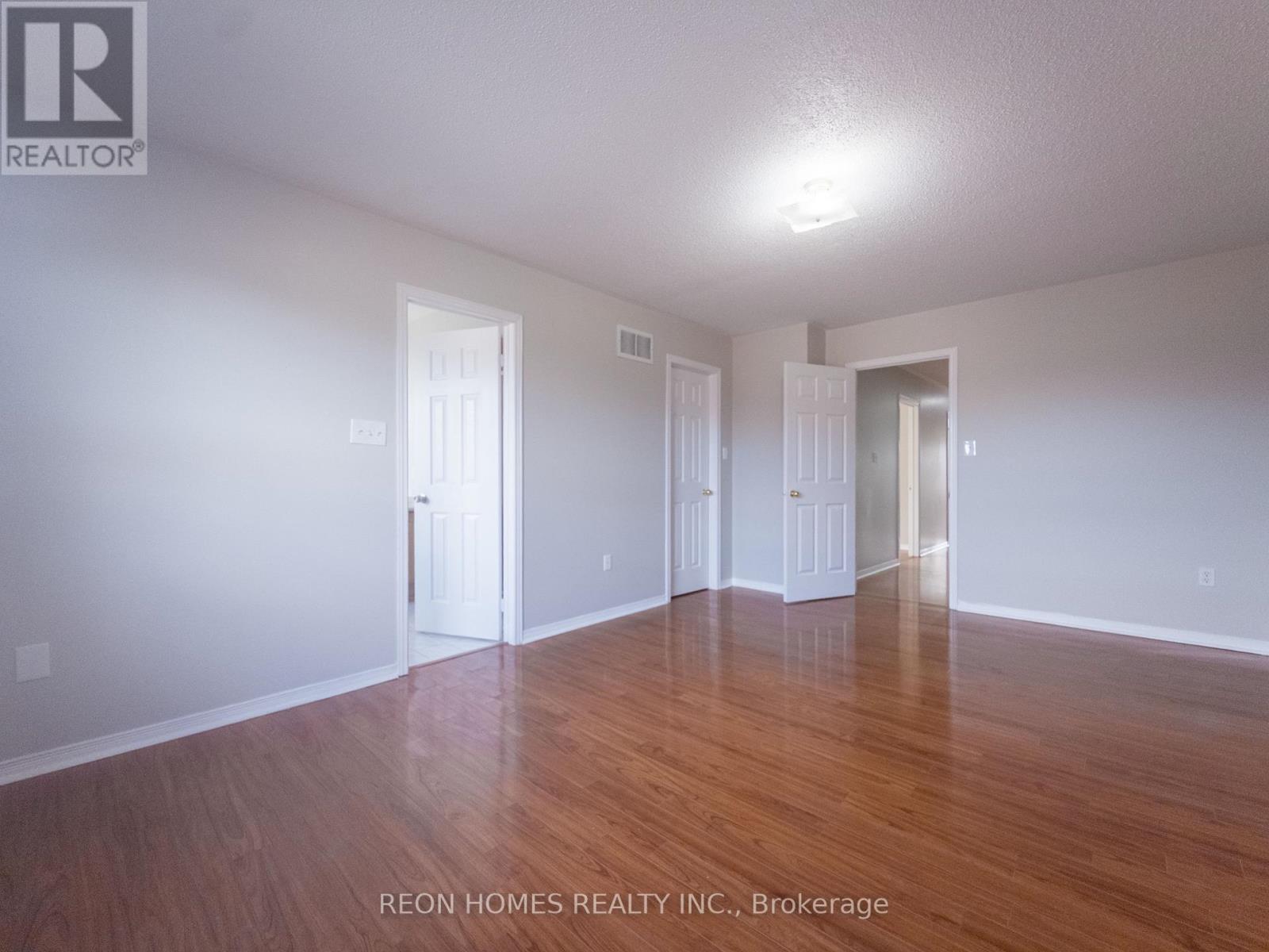 25 Hot Spring Road, Brampton, Ontario  L6R 3H9 - Photo 23 - W12563796