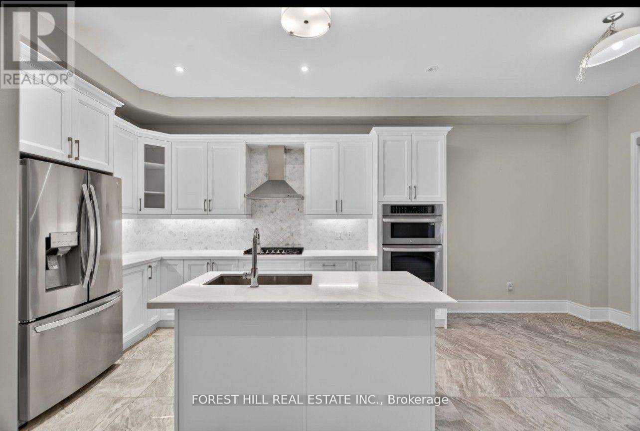 217 Sunset Vista Court, Aurora, Ontario  L4G 3Y1 - Photo 6 - N12566394