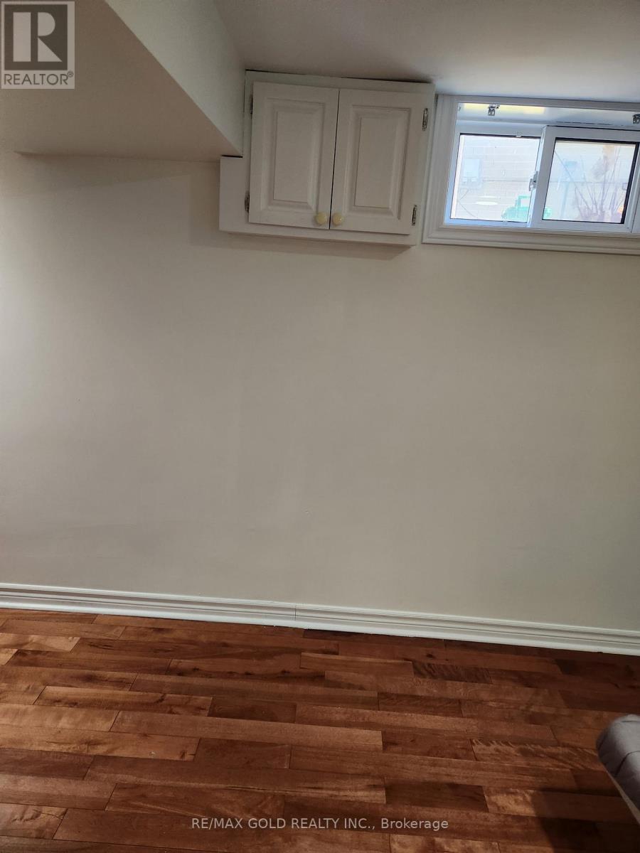 (Bsmt) - 417 Taylor Mills Drive N, Richmond Hill, Ontario  L4C 2V1 - Photo 5 - N12566416