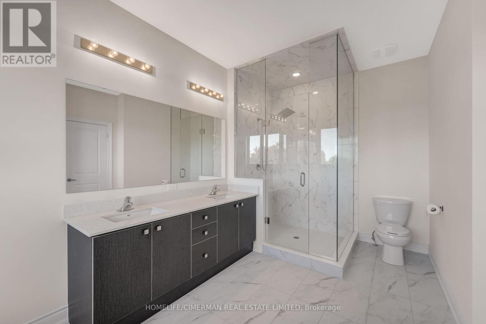 99 Black Walnut Court, Aurora, Ontario  L4G 3Y2 - Photo 27 - N12566430