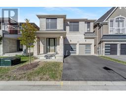 99 BLACK WALNUT COURT, Aurora, Ontario