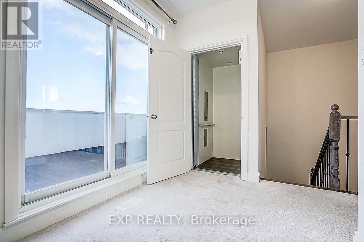 84 William Saville Street, Markham, Ontario  L3R 9S3 - Photo 38 - N12566550