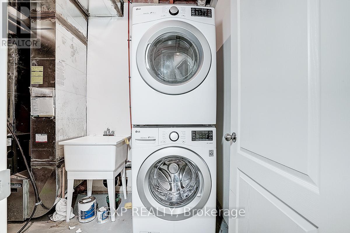 84 William Saville Street, Markham, Ontario  L3R 9S3 - Photo 7 - N12566550