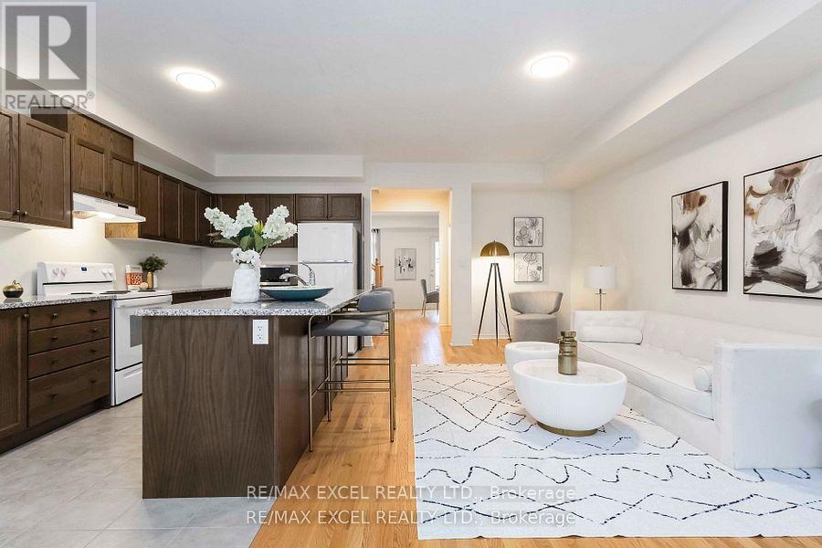 69 William F Bell Parkway, Richmond Hill, Ontario  L4S 0K1 - Photo 18 - N12566592