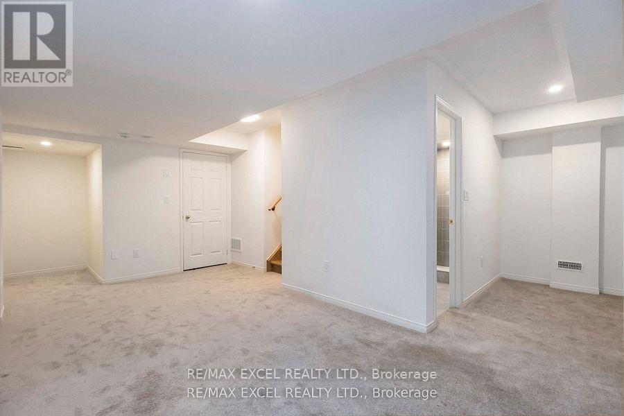 69 William F Bell Parkway, Richmond Hill, Ontario  L4S 0K1 - Photo 30 - N12566592