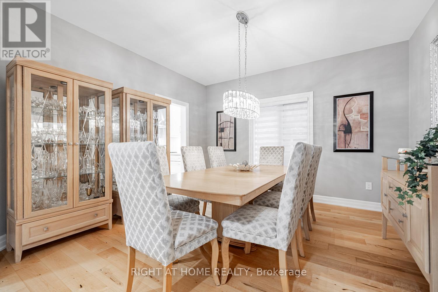 488 Royalpark Way, Vaughan, Ontario  L4H 1K4 - Photo 14 - N12566608