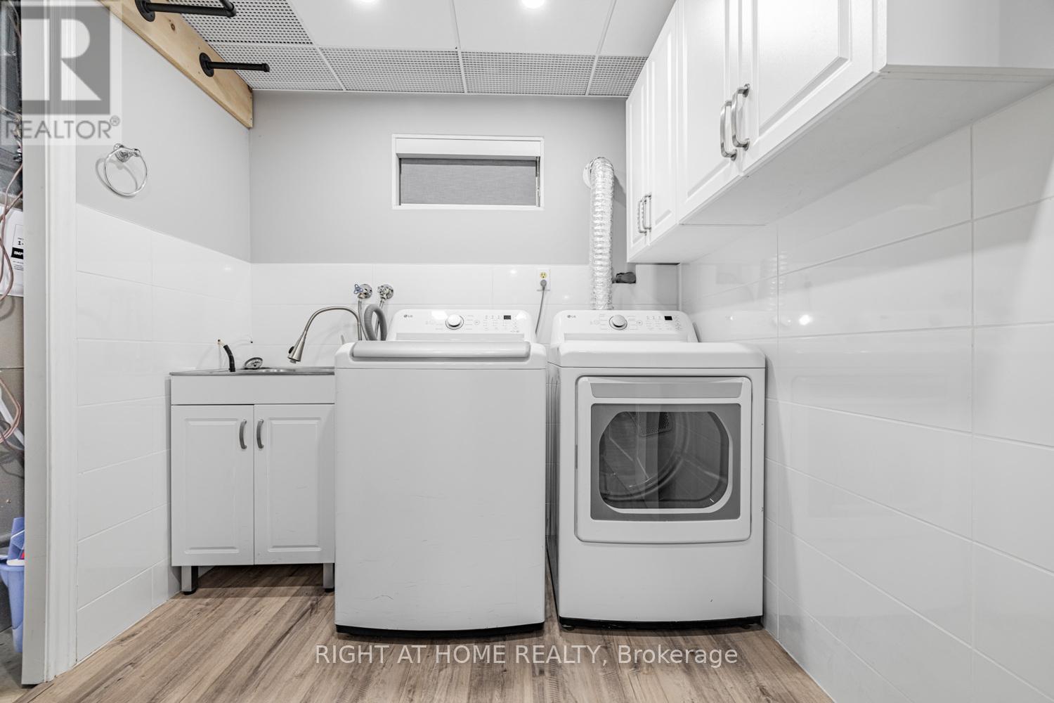 488 Royalpark Way, Vaughan, Ontario  L4H 1K4 - Photo 30 - N12566608