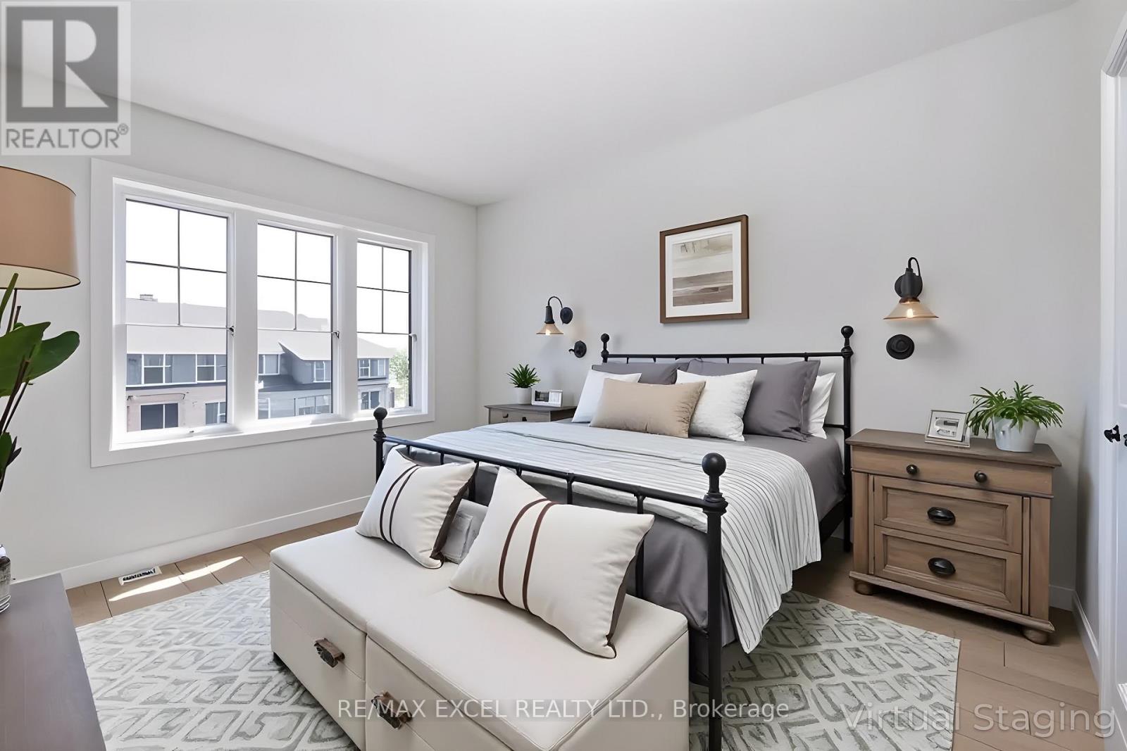 7 Prudhoe Terrace, Barrie, Ontario  L9J 0W2 - Photo 12 - S12566568