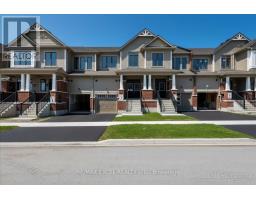 7 PRUDHOE TERRACE, Barrie, Ontario