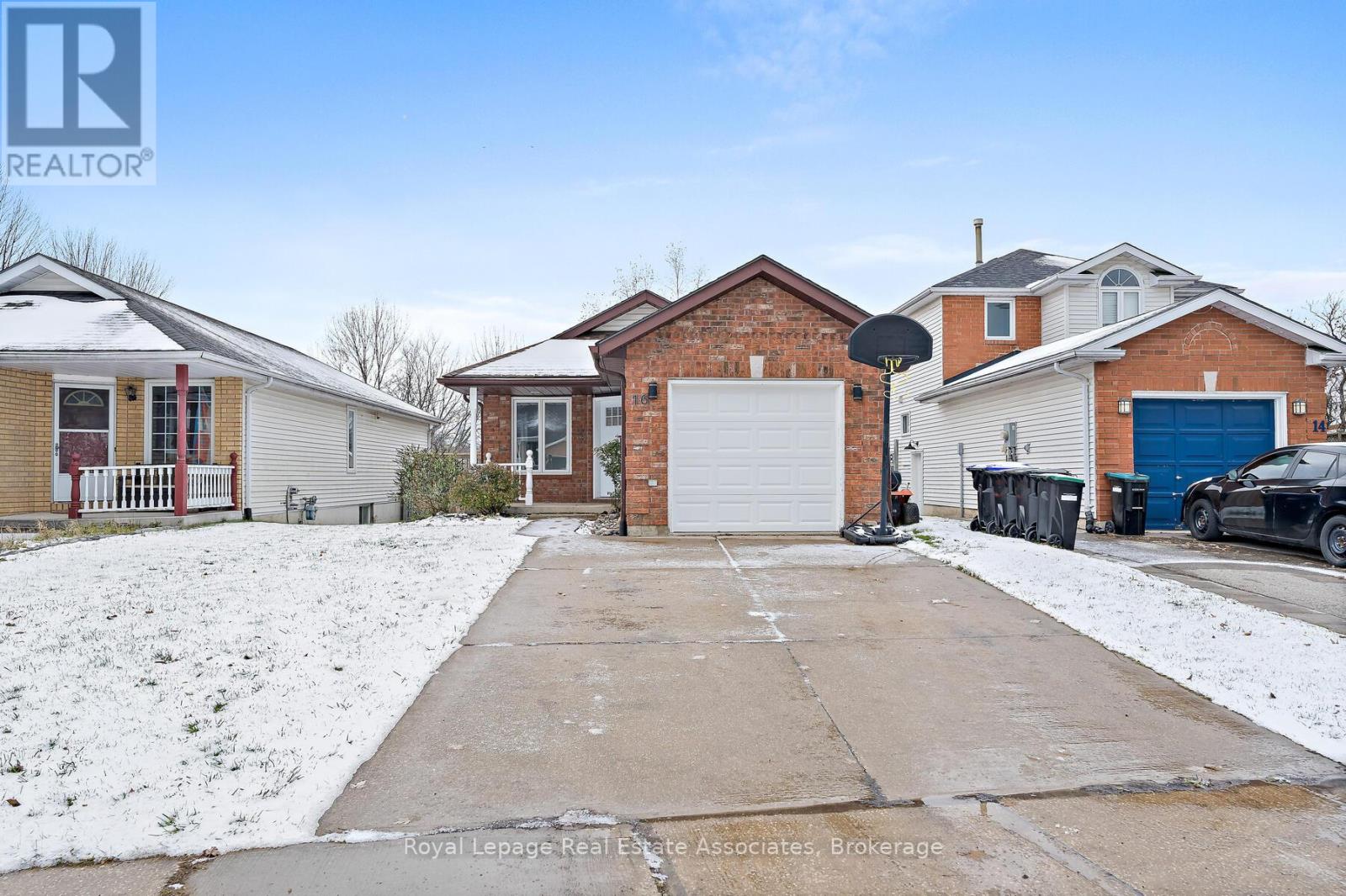 16 BUSH STREET, Collingwood, Ontario