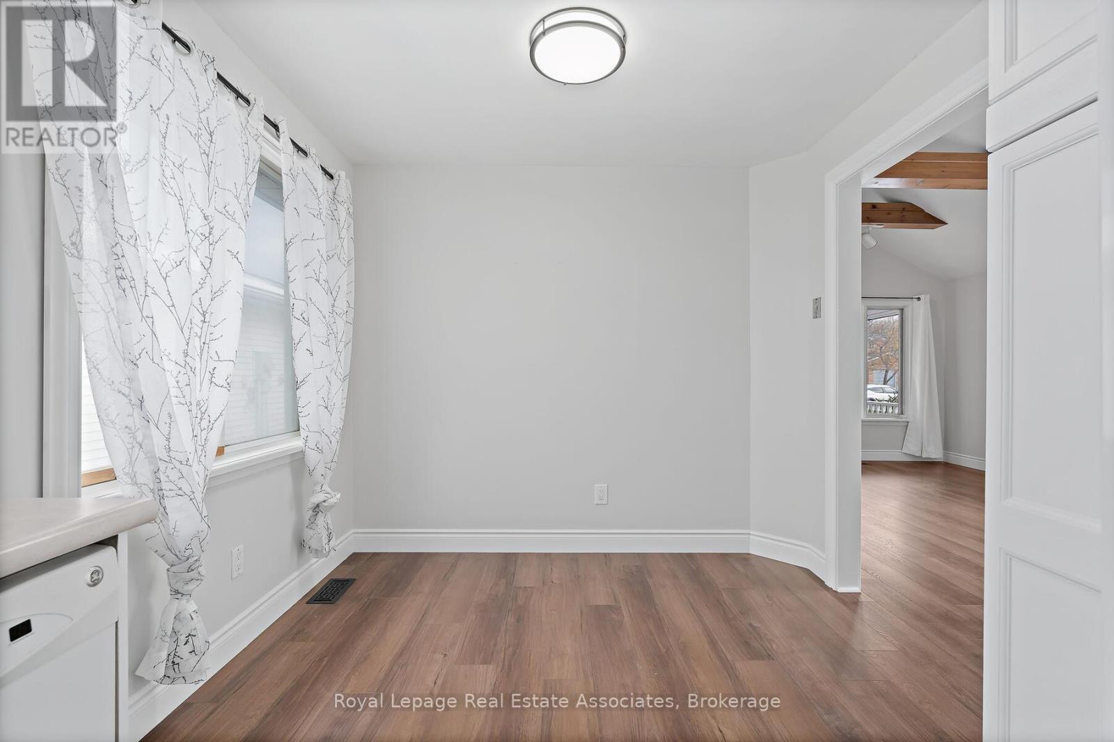 16 Bush Street, Collingwood, Ontario  L9Y 4S9 - Photo 11 - S12566628