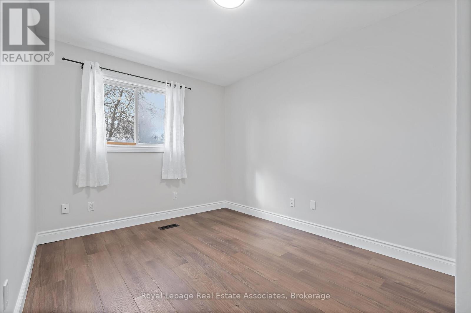 16 Bush Street, Collingwood, Ontario  L9Y 4S9 - Photo 14 - S12566628