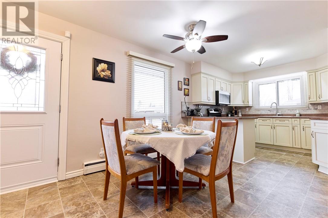 910 Mountview Crescent, Sudbury, Ontario  P3A 3L3 - Photo 11 - 2125726