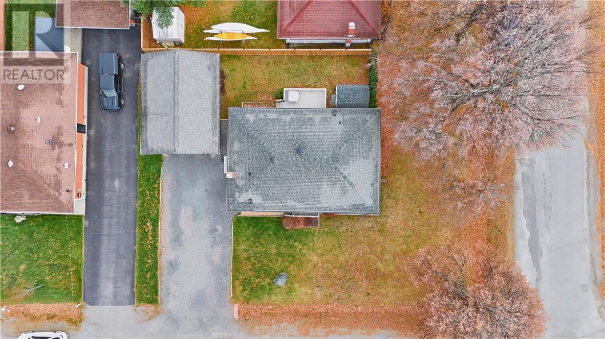 910 Mountview Crescent, Sudbury, Ontario  P3A 3L3 - Photo 4 - 2125726