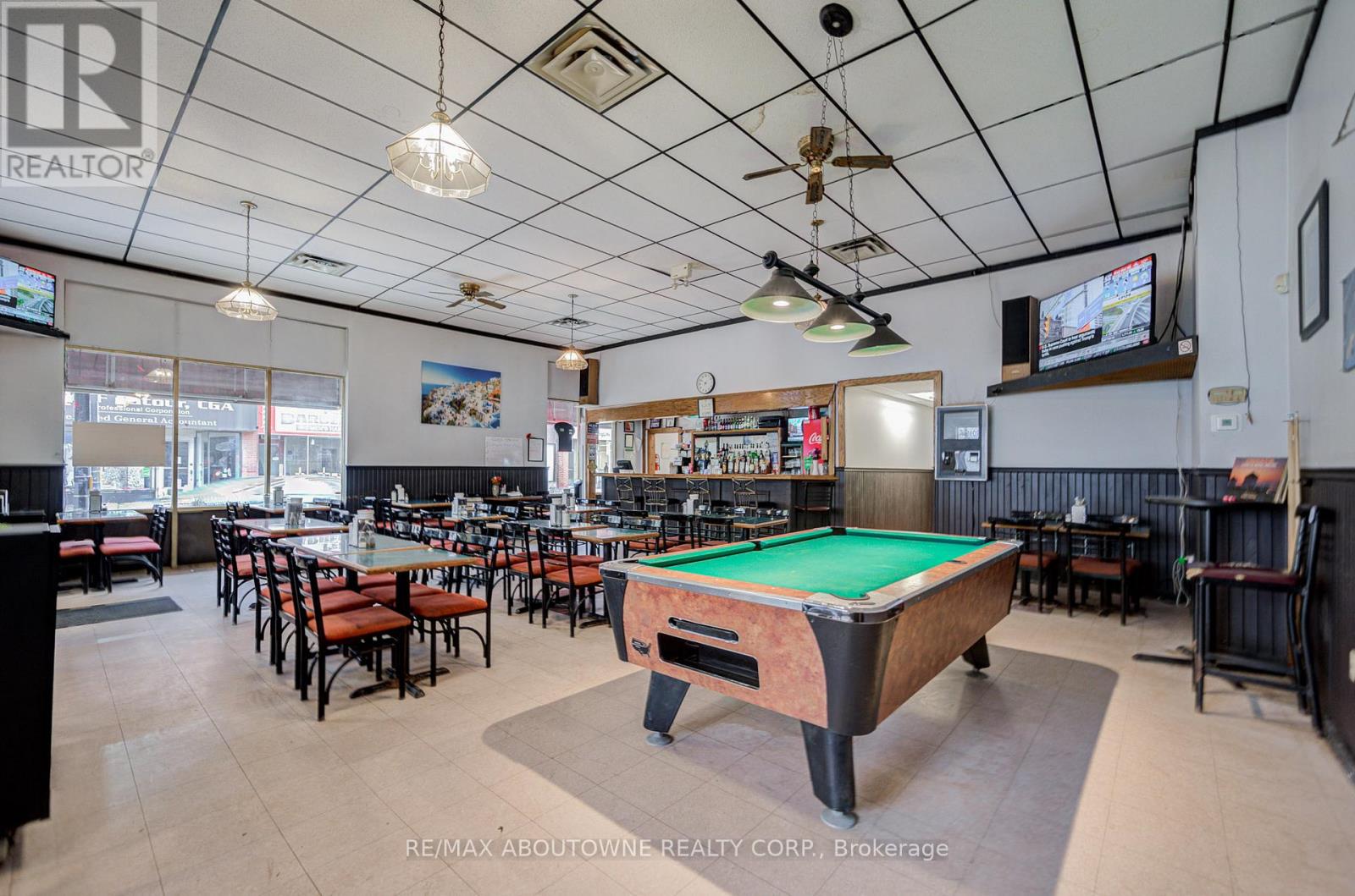 28 Mill Street E, Halton Hills, Ontario  L7J 1H2 - Photo 12 - W12566392