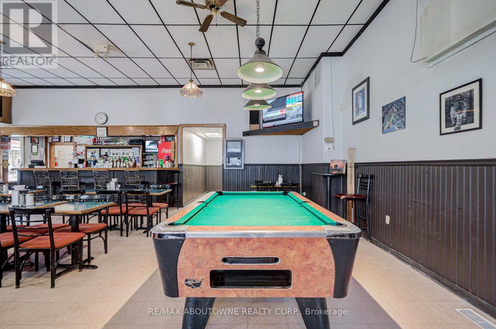 28 Mill Street E, Halton Hills, Ontario  L7J 1H2 - Photo 13 - W12566392