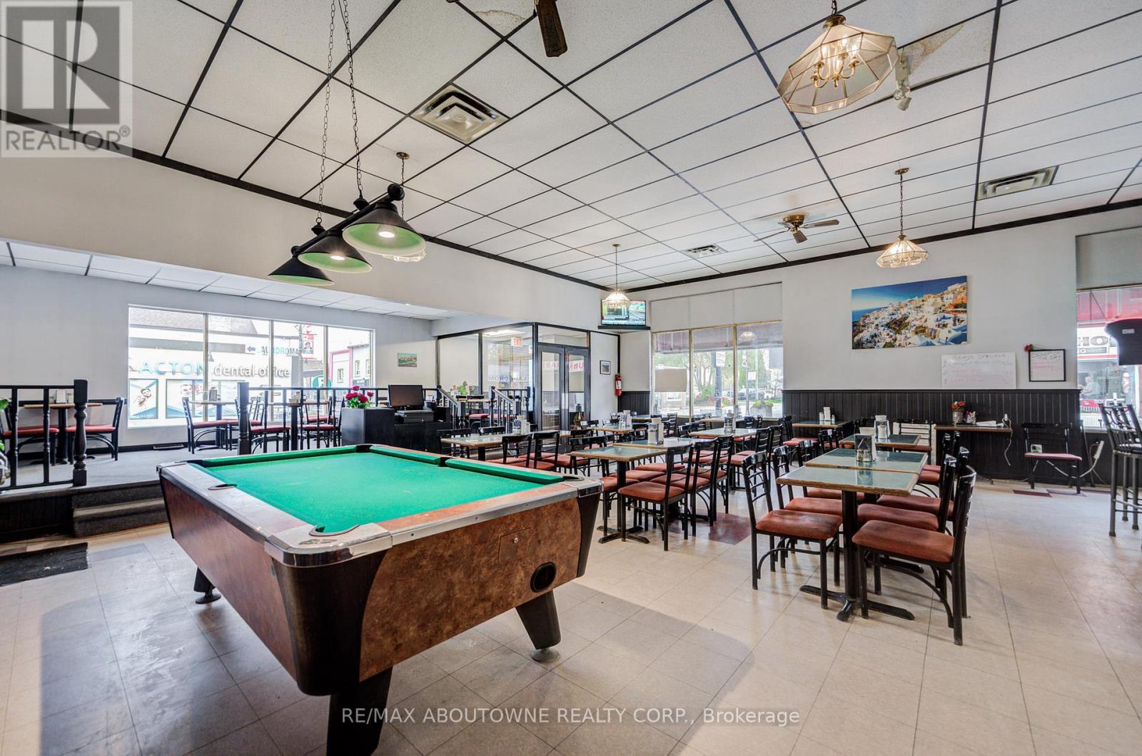 28 Mill Street E, Halton Hills, Ontario  L7J 1H2 - Photo 15 - W12566392