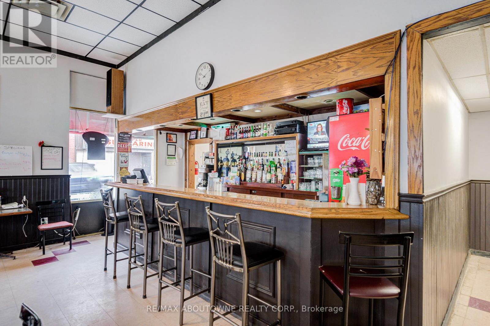 28 Mill Street E, Halton Hills, Ontario  L7J 1H2 - Photo 23 - W12566392