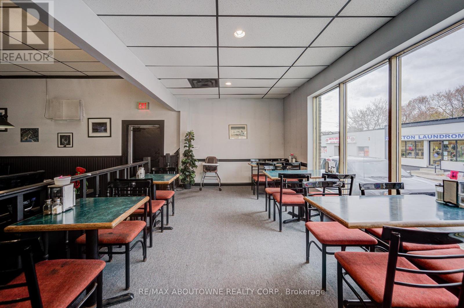 28 Mill Street E, Halton Hills, Ontario  L7J 1H2 - Photo 31 - W12566392