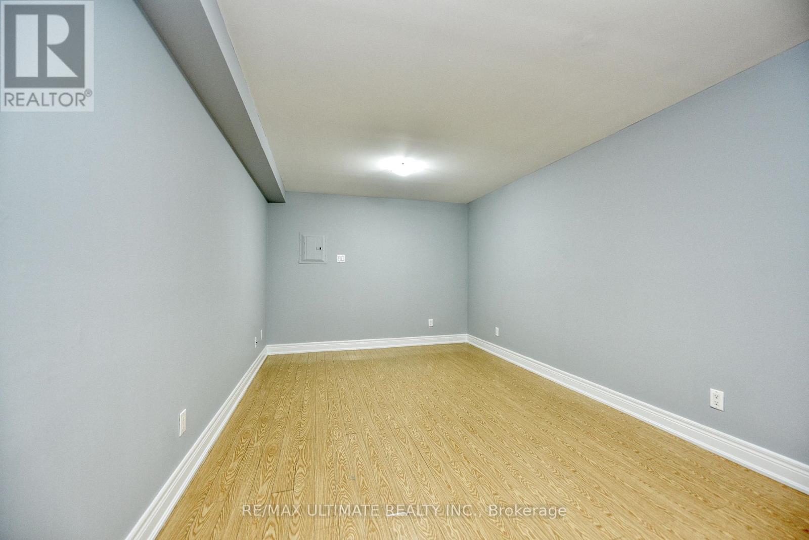 Basement - 846 Ossignton Avenue, Toronto, Ontario  M6G 3V1 - Photo 13 - W12566422