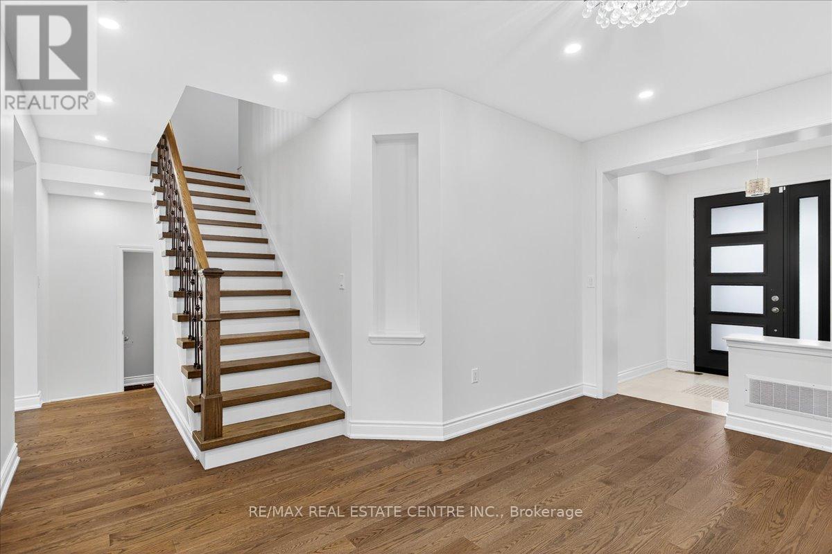 980 Clark Boulevard, Milton, Ontario  L9T 6P6 - Photo 16 - W12566442